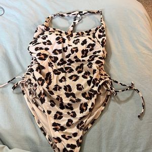 Kona Sol cheetah, print, one piece, swim poop